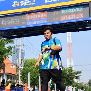 Race photo from SURABAYA ISOPLUS MARATHON 2026