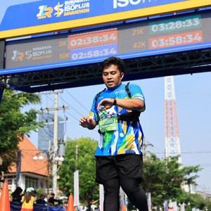 Race photo from SURABAYA ISOPLUS MARATHON 2026