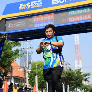 Race photo from SURABAYA ISOPLUS MARATHON 2026