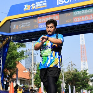 Race photo from SURABAYA ISOPLUS MARATHON 2026