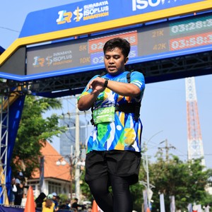 Race photo from SURABAYA ISOPLUS MARATHON 2026