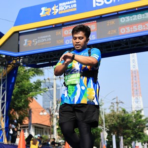 Race photo from SURABAYA ISOPLUS MARATHON 2026
