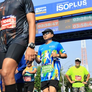 Race photo from SURABAYA ISOPLUS MARATHON 2026