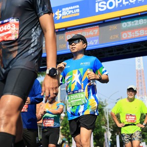 Race photo from SURABAYA ISOPLUS MARATHON 2026