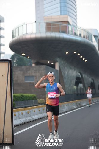 Race photo from Smartfren Run 2025 