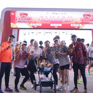 Race photo from KEDIRI HALF MARATHON 2026