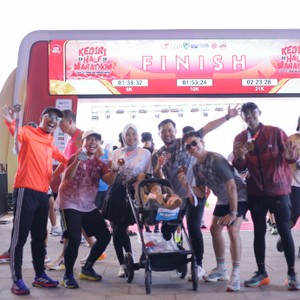 Race photo from KEDIRI HALF MARATHON 2026