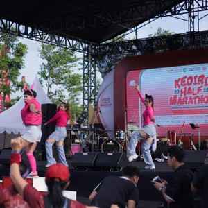 Race photo from KEDIRI HALF MARATHON 2026