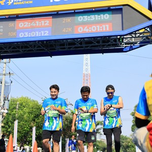 Race photo from SURABAYA ISOPLUS MARATHON 2026