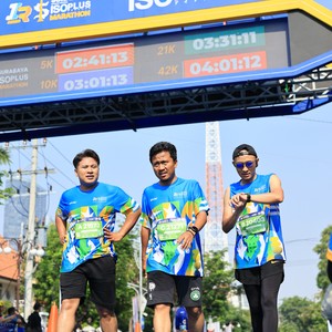 Race photo from SURABAYA ISOPLUS MARATHON 2026