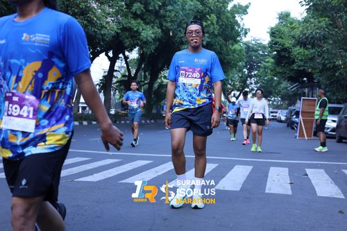 Race photo from SURABAYA ISOPLUS MARATHON 2025
