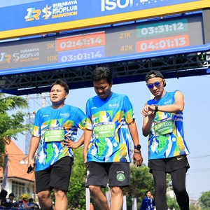 Race photo from SURABAYA ISOPLUS MARATHON 2026
