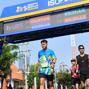 Race photo from SURABAYA ISOPLUS MARATHON 2026