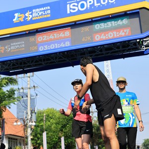 Race photo from SURABAYA ISOPLUS MARATHON 2026