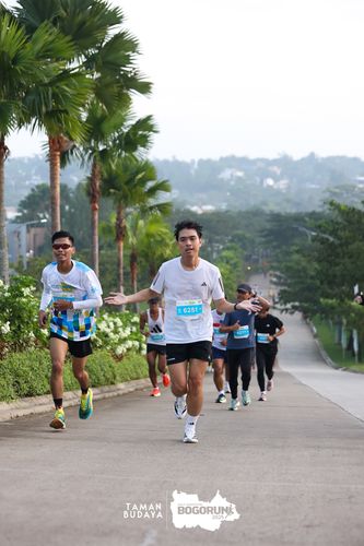 Race photo from Taman Budaya x BOGORUN 2025