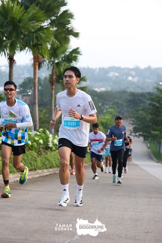 Race photo from Taman Budaya x BOGORUN 2025
