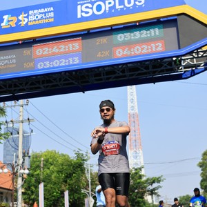 Race photo from SURABAYA ISOPLUS MARATHON 2026