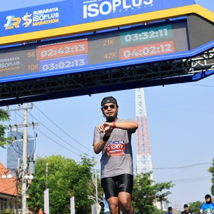 Race photo from SURABAYA ISOPLUS MARATHON 2026