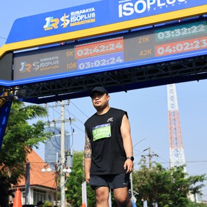 Race photo from SURABAYA ISOPLUS MARATHON 2026