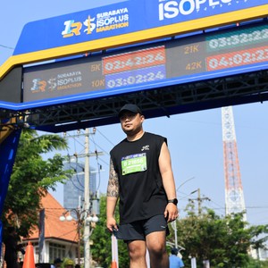 Race photo from SURABAYA ISOPLUS MARATHON 2026