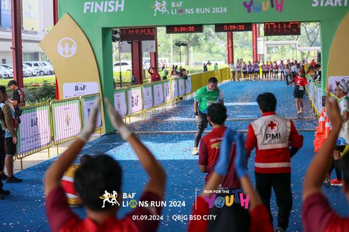 Race photo from BAF LIONS RUN 2024