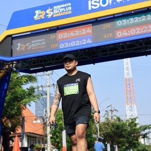 Race photo from SURABAYA ISOPLUS MARATHON 2026