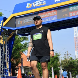 Race photo from SURABAYA ISOPLUS MARATHON 2026