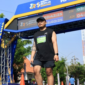 Race photo from SURABAYA ISOPLUS MARATHON 2026