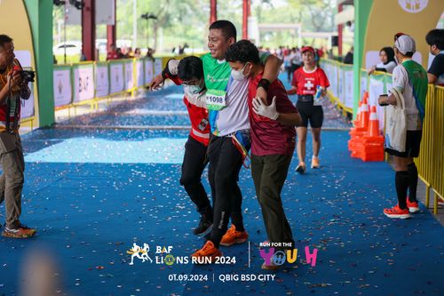 Race photo from BAF LIONS RUN 2024
