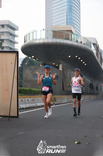 Race photo from Smartfren Run 2025 