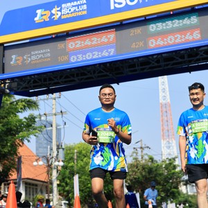 Race photo from SURABAYA ISOPLUS MARATHON 2026