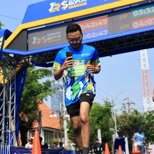Race photo from SURABAYA ISOPLUS MARATHON 2026