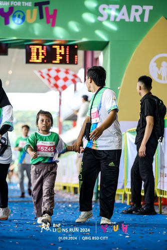 Race photo from BAF LIONS RUN 2024