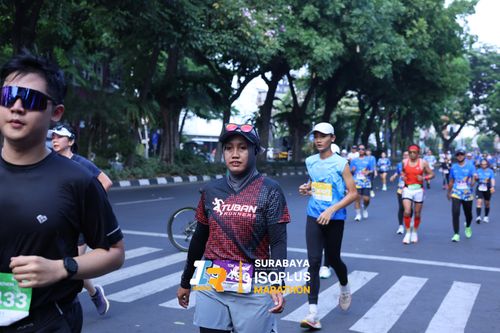 Race photo from SURABAYA ISOPLUS MARATHON 2025