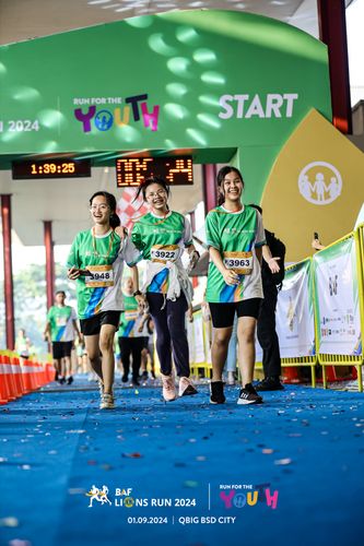 Race photo from BAF LIONS RUN 2024