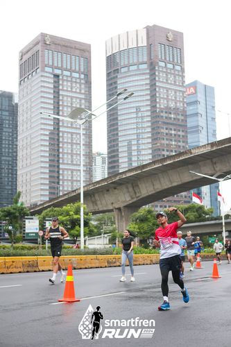 Race photo from Smartfren Run 2024