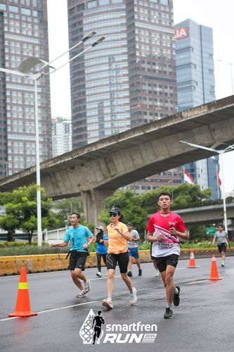 Race photo from Smartfren Run 2024