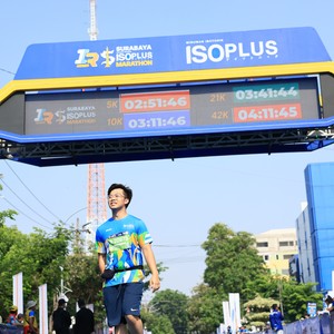 Race photo from SURABAYA ISOPLUS MARATHON 2026