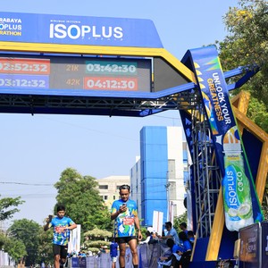 Race photo from SURABAYA ISOPLUS MARATHON 2026