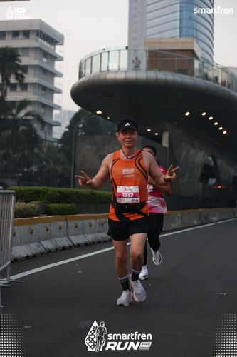 Race photo from Smartfren Run 2025 