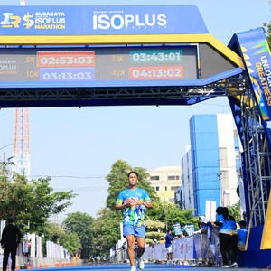 Race photo from SURABAYA ISOPLUS MARATHON 2026