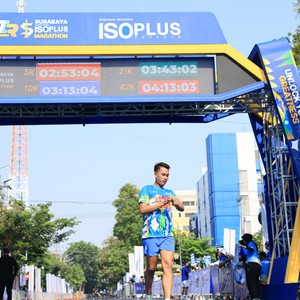 Race photo from SURABAYA ISOPLUS MARATHON 2026