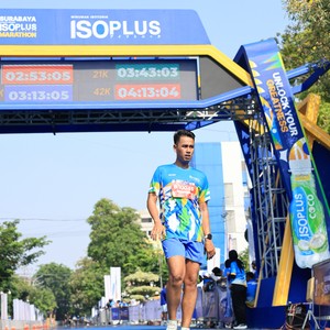 Race photo from SURABAYA ISOPLUS MARATHON 2026