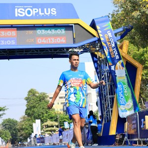 Race photo from SURABAYA ISOPLUS MARATHON 2026