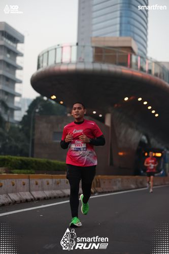 Race photo from Smartfren Run 2025 