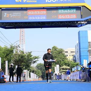 Race photo from SURABAYA ISOPLUS MARATHON 2026