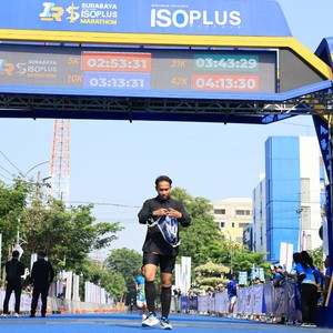 Race photo from SURABAYA ISOPLUS MARATHON 2026