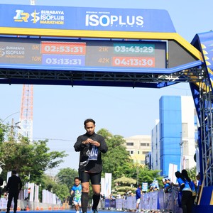 Race photo from SURABAYA ISOPLUS MARATHON 2026