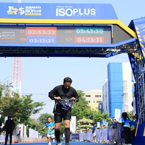 Race photo from SURABAYA ISOPLUS MARATHON 2026
