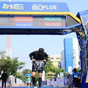 Race photo from SURABAYA ISOPLUS MARATHON 2026